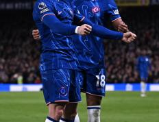 雷电竞-穆雷爆冷击败切尔西，比分优势明显引爆全场！的简单介绍